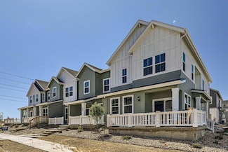 2006 S Haleyville Way, Aurora, CO 80018