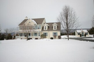 3256 Glase Rd, Moore Township, PA 18014