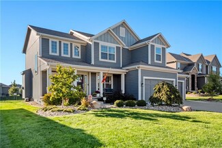 16972 S Heatherwood St, Olathe, KS 66062