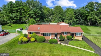 1724 Deer Park Rd, Finksburg, MD 21048
