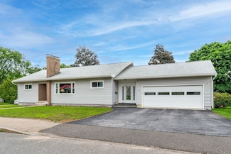 27 Huse Rd, Manchester, NH 03103
