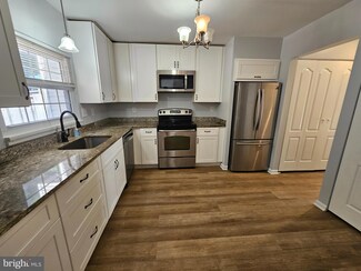 15707 Ebony Ct, Bowie, MD 20716