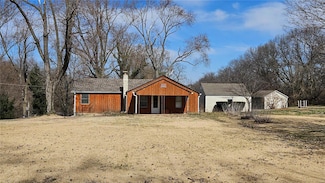 1137 Hudson Rd, Saint Louis, MO 63135