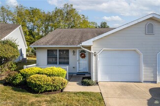 432 Spruce St, Barberton, OH 44203