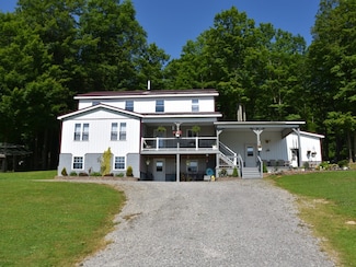 17503 Price Rd, Saegertown, PA 16433