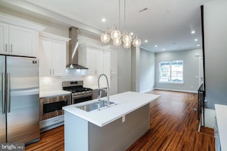 1512 S 25th St, Philadelphia, PA 19145