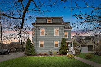 405 Cherry St Unit 2, West Newton, MA 02465