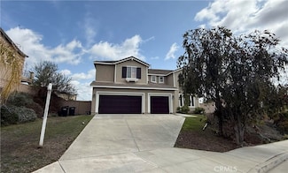 21 Via Palmieki Ct, Lake Elsinore, CA 92532
