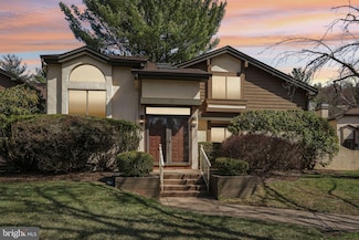 627 Sayre Dr, Princeton, NJ 08540