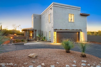 761 N Lazy j Way, Tucson, AZ 85748