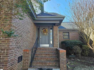 1002 Cobbs Glen Dr, Anderson, SC 29621