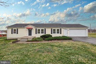 3836 Green Valley Rd, Seven Valleys, PA 17360