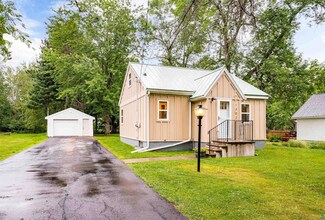 1302 Eklund Ave, Duluth, MN 55811