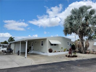 4688 Lahaina Ln, Bonita Springs, FL 34134