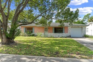 1812 Hope Dr, Ormond Beach, FL 32174
