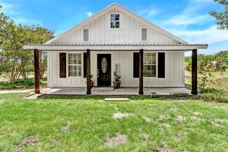 473 County Road 4324, Whitewright, TX 75491
