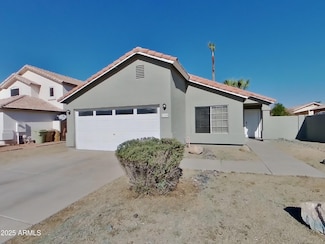 7368 W Flynn Ln, Glendale, AZ 85303