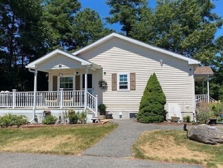 901 Pheasant Ln, Middleborough, MA 02346