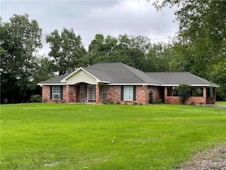 4211 E Railroad St, Hessmer, LA 71341