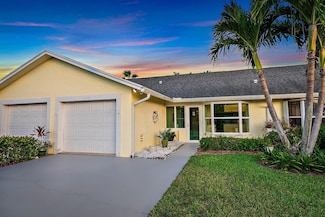 10808 SE Sea Pines Cir, Hobe Sound, FL 33455