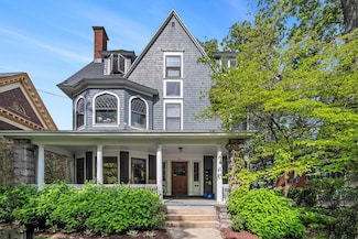 441 Madison Ave SE, Grand Rapids, MI 49503