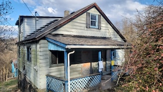 1332 Sunnyside St, East Liverpool, OH 43920