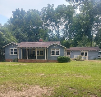 910 S Broad St, Cairo, GA 39828