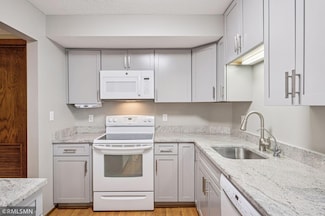 3150 Glen Oaks Ave Unit 310, Saint Paul, MN 55110