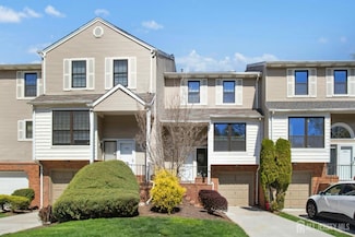 4703 Stonehedge Rd, Edison, NJ 08820