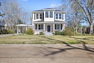 605 Wayne St, Waynesboro, MS 39367