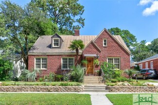 626 E 55th St, Savannah, GA 31405