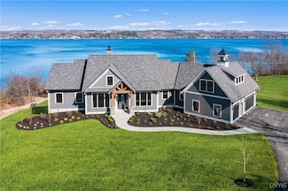 2890 W Lake Rd, Skaneateles, NY 13152