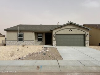 6128 Montgomery Rd, Las Cruces, NM 88012
