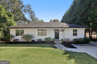 984 Valley Dr SE, Smyrna, GA 30080