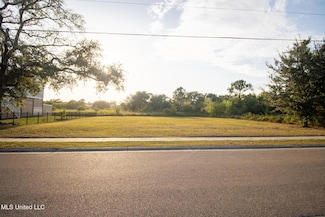 133 Markham Dr, Long Beach, MS 39560