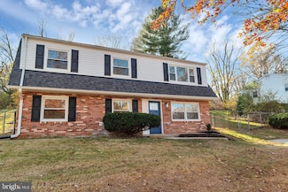 17126 Fairway View Ln, Upper Marlboro, MD 20772