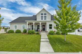 207 S Summer Breeze Ln, Layton, UT 84041