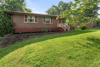 4505 Helmwood Dr, Nashville, TN 37216