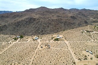 13 Que Pas Ln, Twentynine Palms, CA 92277