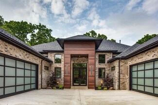 2746 Manchester Ln, Grapevine, TX 76051