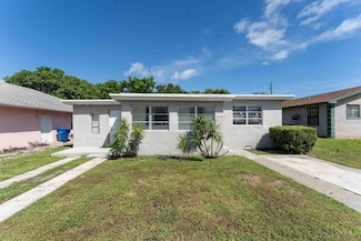 1340 W 33rd St, Riviera Beach, FL 33404