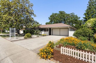 4243 Los Palos Ave, Palo Alto, CA 94306