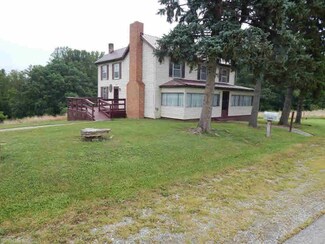 2449 Guinea Mountain Rd, Pearisburg, VA 24134