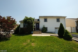 179 Standish St, Elizabeth, NJ 07202