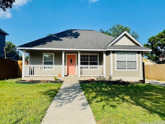 606 Claude W Black, San Antonio, TX 78203