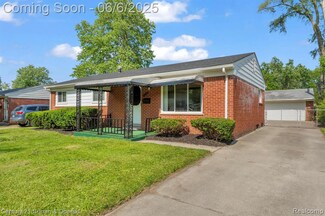 6727 Niagara St, Romulus, MI 48174