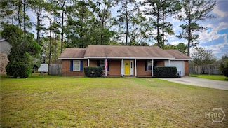 605 Windhaven Dr, Hinesville, GA 31313