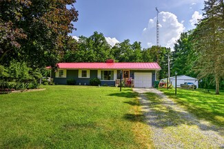 27535 Coulter St, Edwardsburg, MI 49112