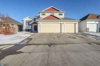 6876 23rd St S, Fargo, ND 58104