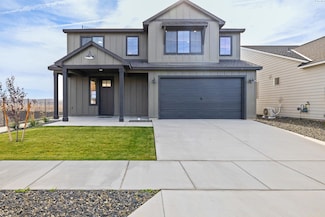 3841 Barbera St, Richland, WA 99352